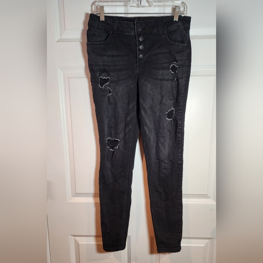 Maurices Stretchy Black Distressed Button Fly Skinny Jeans Size 10 Reg